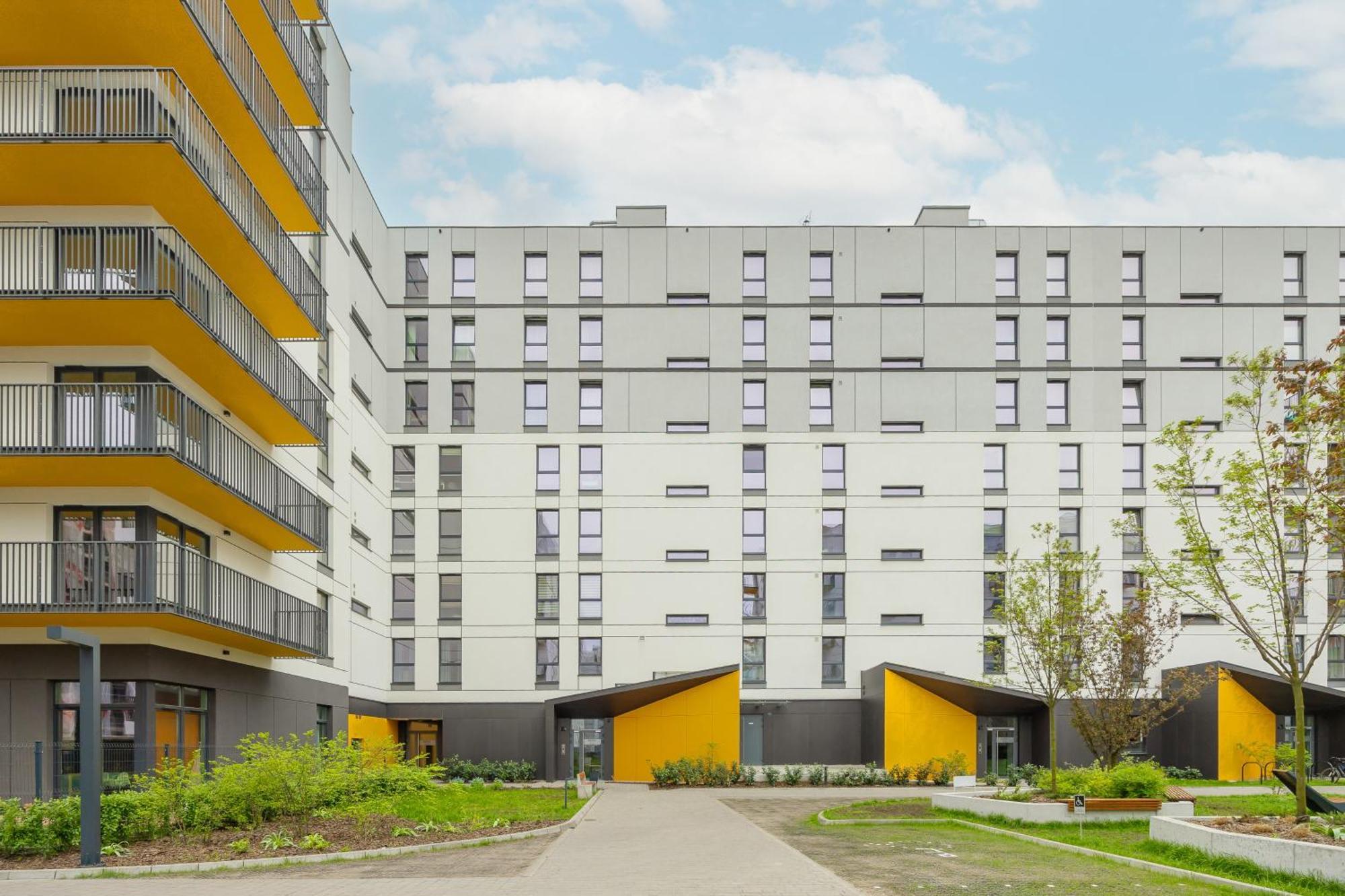 Stylish Apartments With Parking By Noclegi Renters Warschau Buitenkant foto